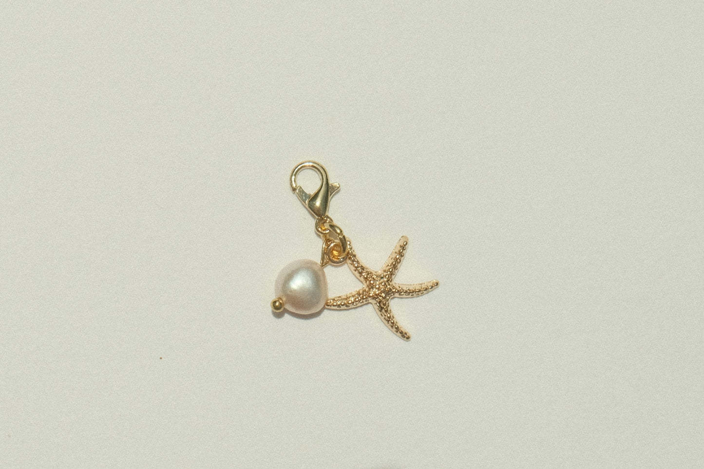 Blushed starfish charm